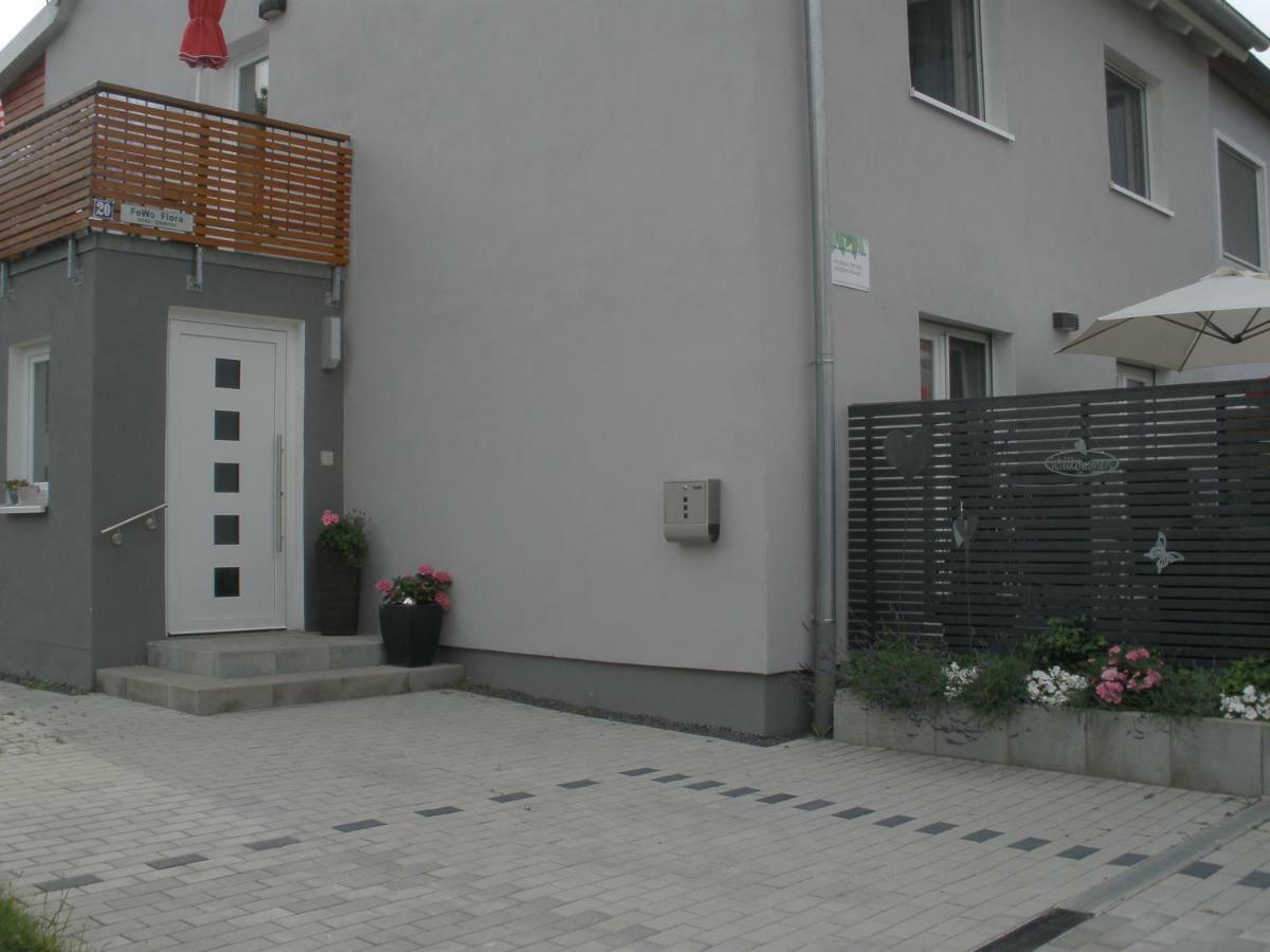 Ferienwohnungen Flora Bad Windsheim Bagian luar foto
